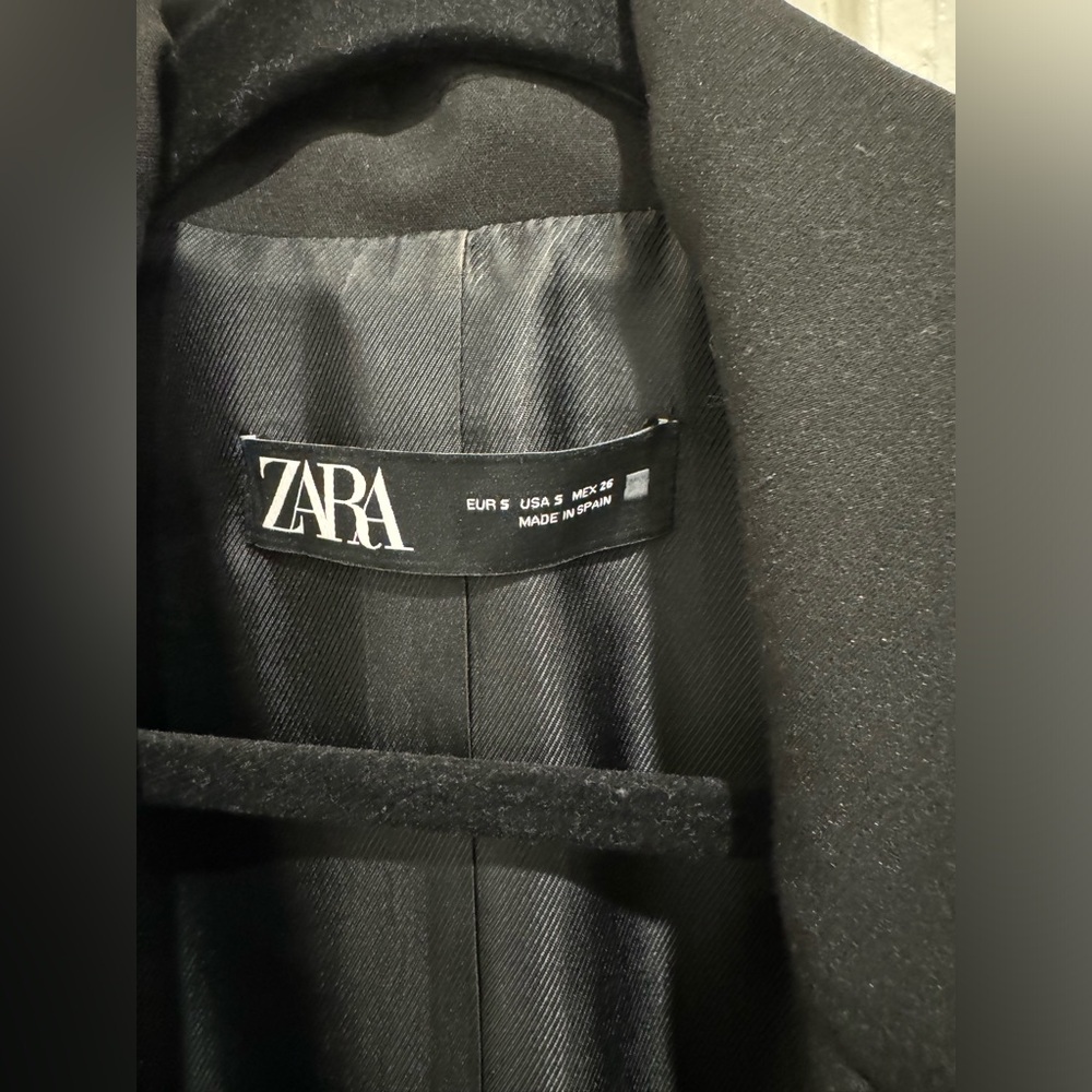 Zara Black Blazer with Satin Collar - Picture 3 of 5